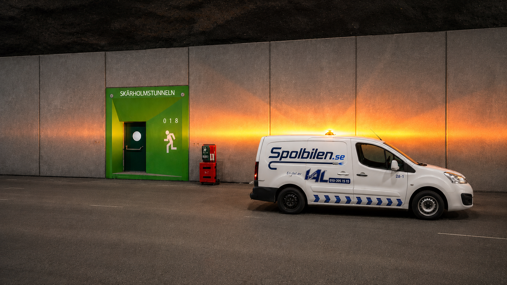Spolbilen på uppdrag i Skärholmstunneln